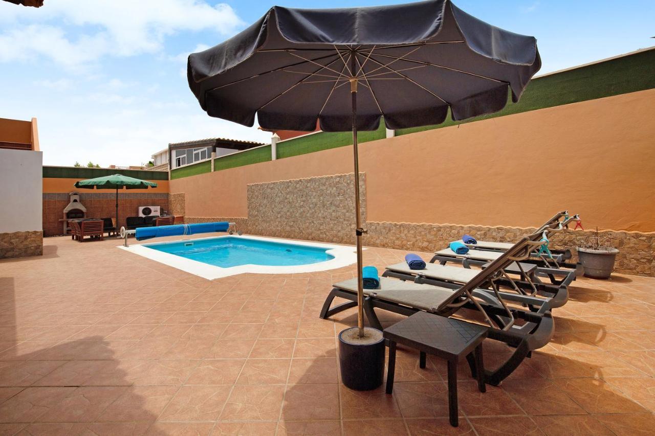 Villa Contenta Corralejo Exterior photo